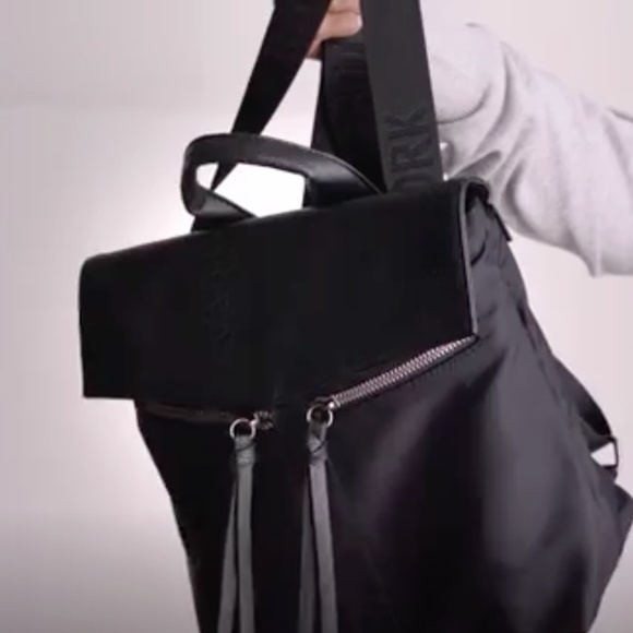 BOTKIER TRIGGER MINI NYLON BACKPACK - Picture 1 of 13